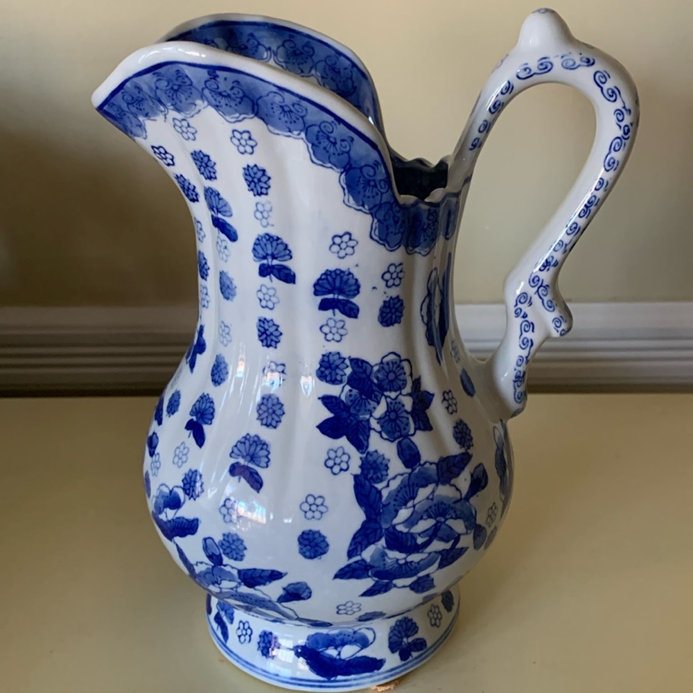 Andrea by Sadek Blue White Floral Pitcher/Vase
